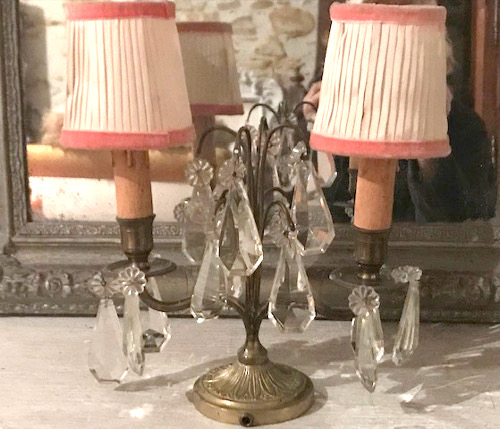 OLD FRENCH LAMP / GIRONDOLE